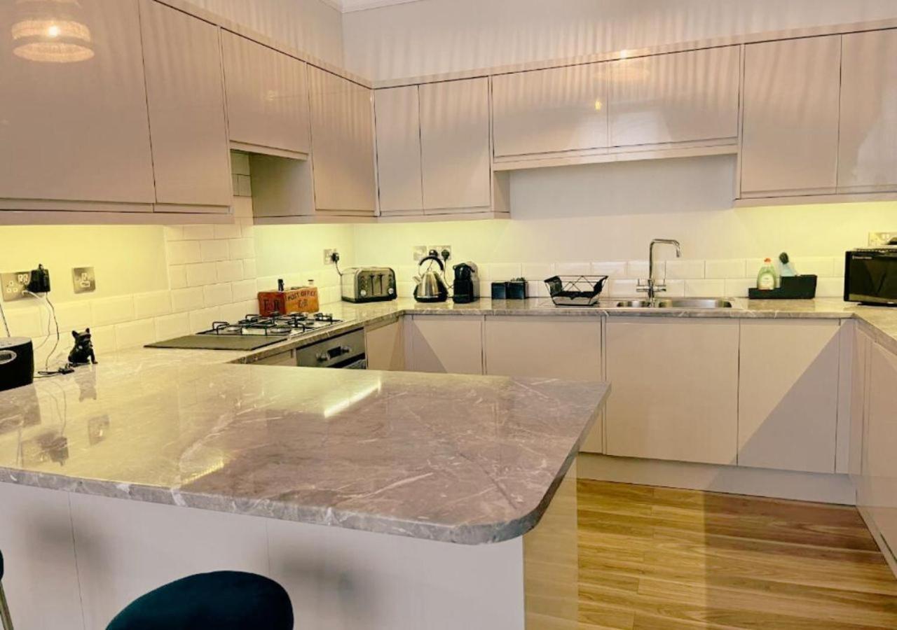 3 Sheets To The Wind, Boutique Holiday Apartment In Torquay Kültér fotó